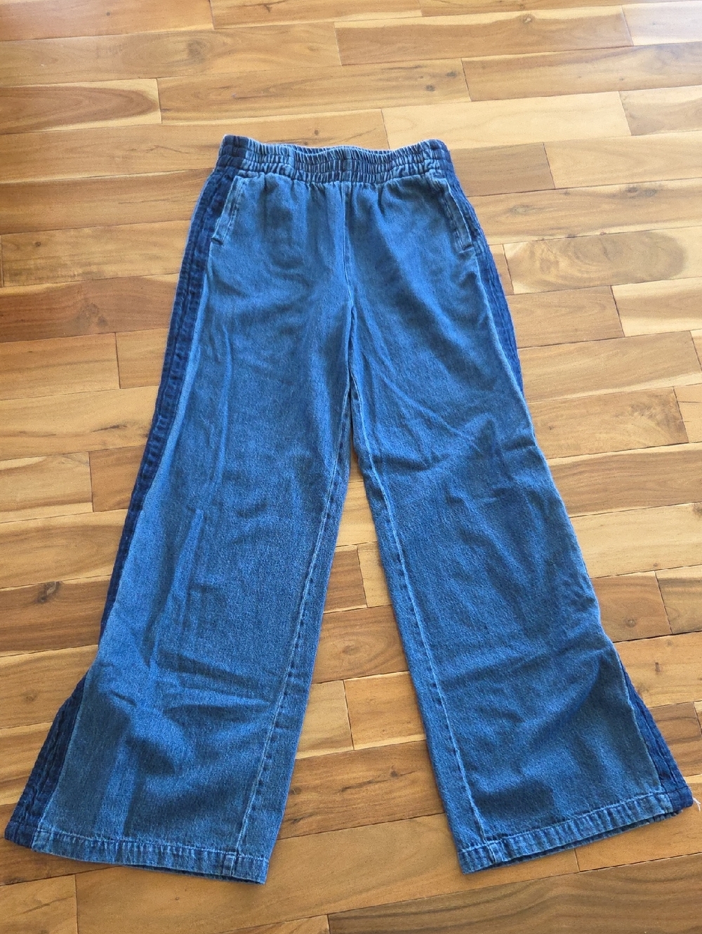 Risen Jeans Wide-Leg Denim Jeans